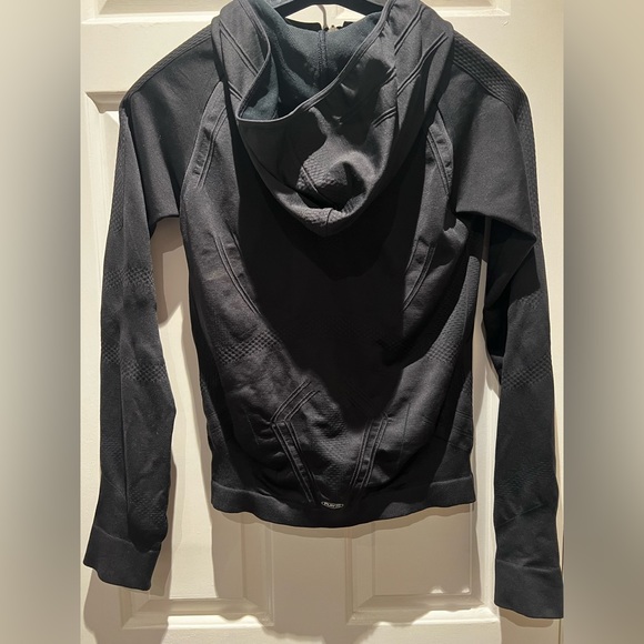 Reebok women’s M light running jacket - Picture 5 of 6